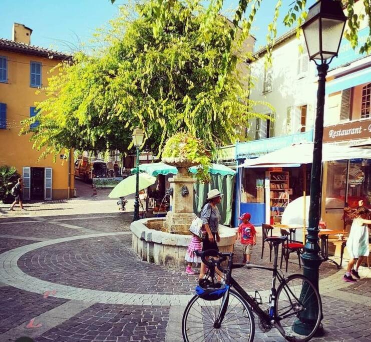 Proche Mer Et Centre Appart 2 Pieces Wifi&Clim Sainte-Maxime Exterior foto